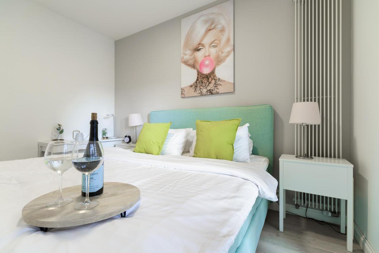 Luxury Apartment On Grzybowska Street Varsavia Esterno foto