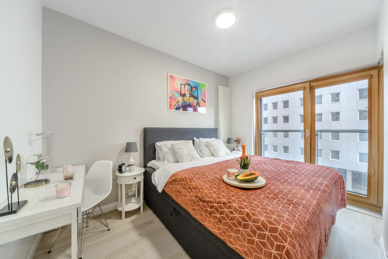 Luxury Apartment On Grzybowska Street Varsavia Esterno foto
